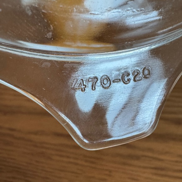 Pyrex 475 1 Qt Casserole Dish with Lid Butterfly Gold 1970s Vintage USA - Picture 5 of 9